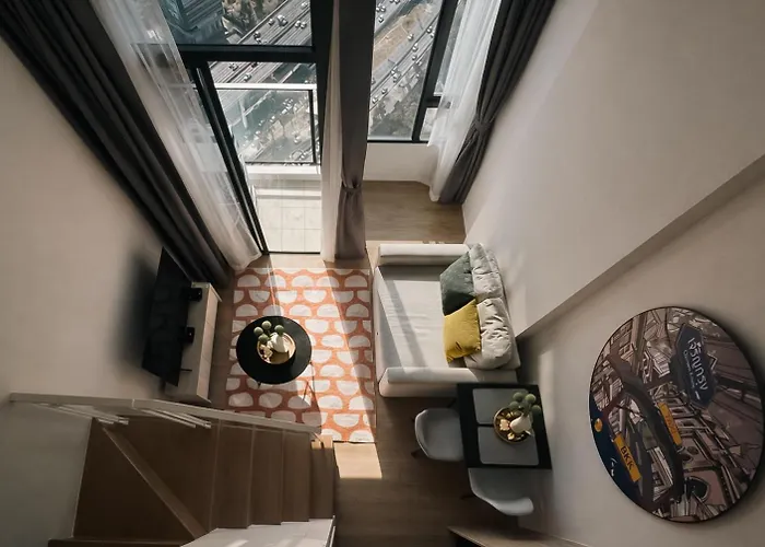 High-ceiling Loft Rama 9 Design Appartement Bangkok